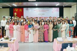 Lễ meeting kỷ niệm ngày Nhà giáo Việt Nam 20/11